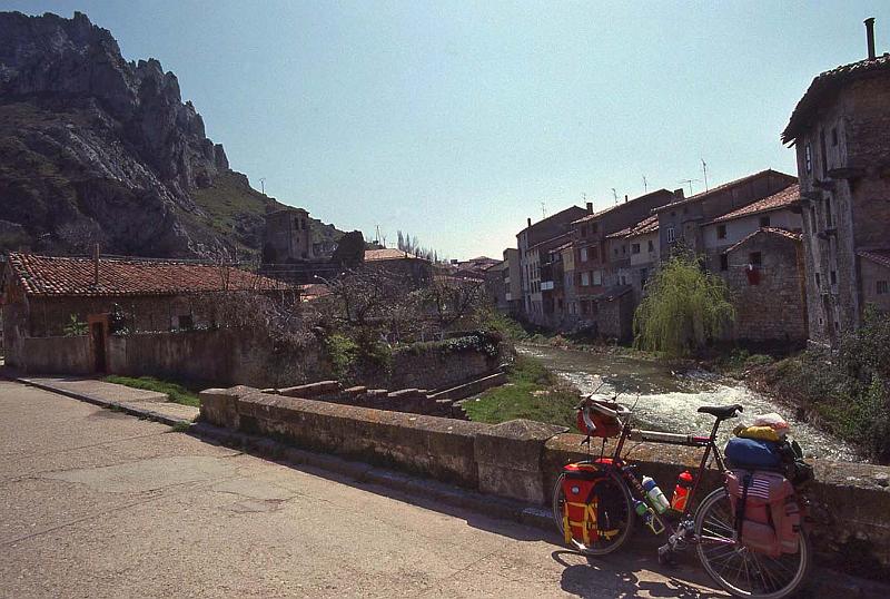 WT 2300 312-22 Spain.jpg